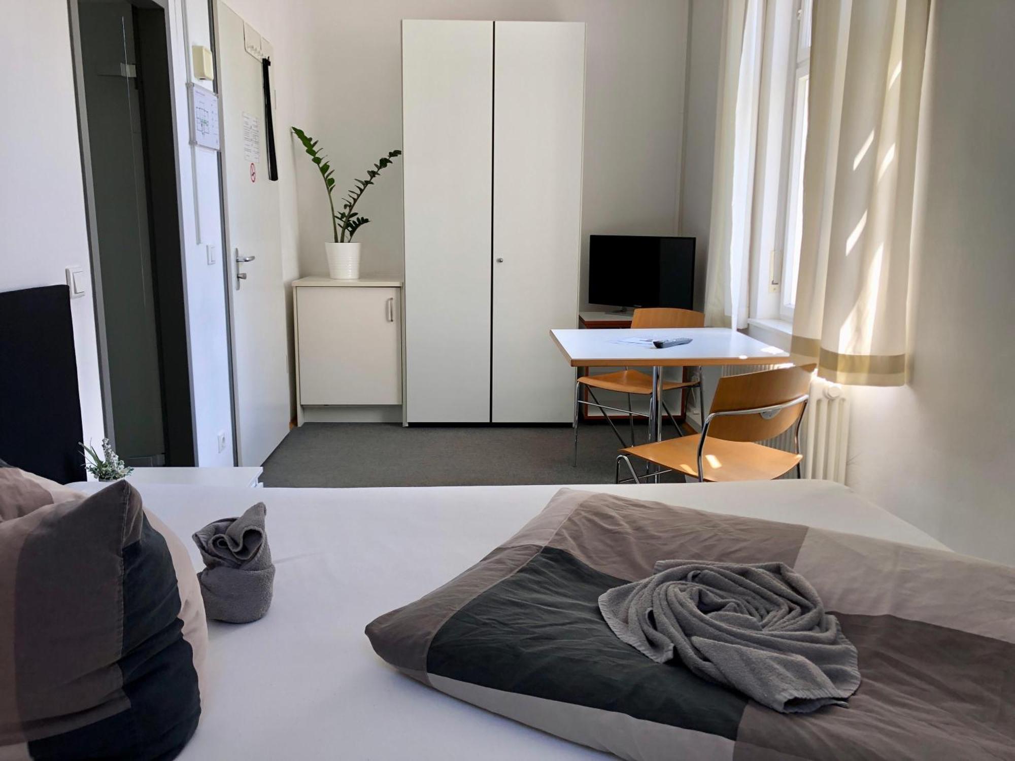 Ferienwohnungen Und Apartmenthaus Halle Saale - Villa Mathilda Exterior foto